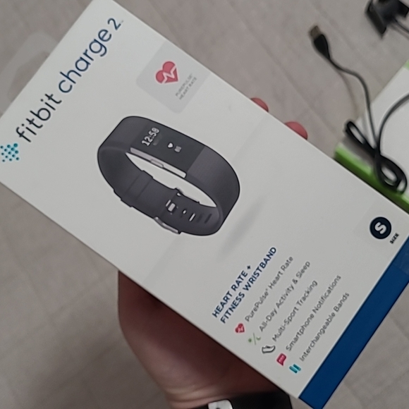 FitBit Charge 2 Bundle - Picture 3 of 8